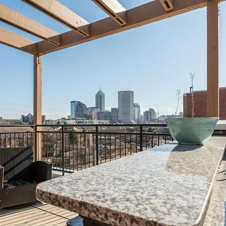 Private Bed Downtown Indy - Shared Apartment Indianapolis Bagian luar foto